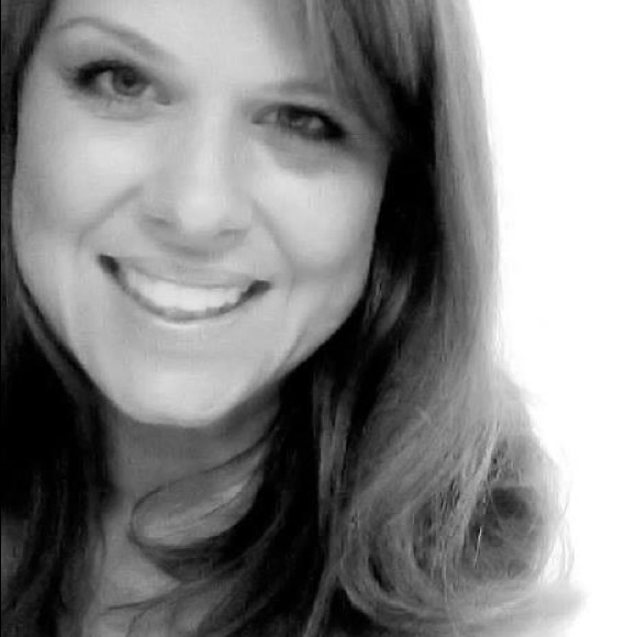 Meet your Posher, Rosalyn - Picture 4 of 11